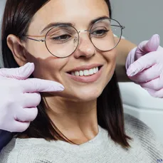 KURS LIPOLYTICS - BEHANDLING AV DUBBELHAKA